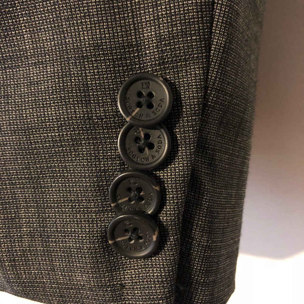 SCOTCH & SODA - Picture 4 of 7